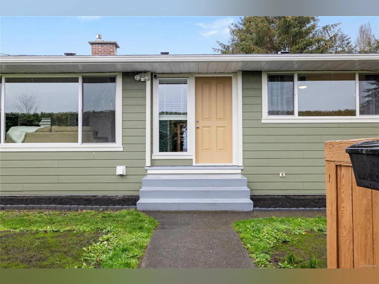 110 Princess Street, Nanaimo, BC, V9R 4M5 - 40