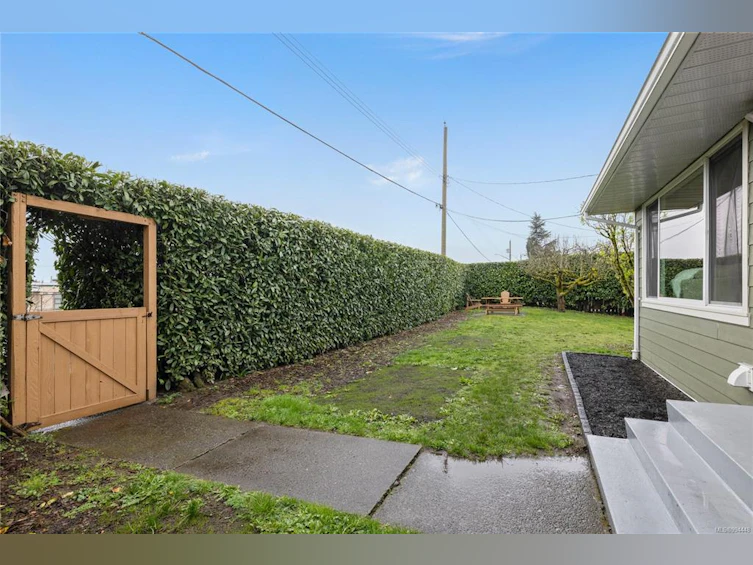 110 Princess Street, Nanaimo, BC, V9R 4M5 - 41