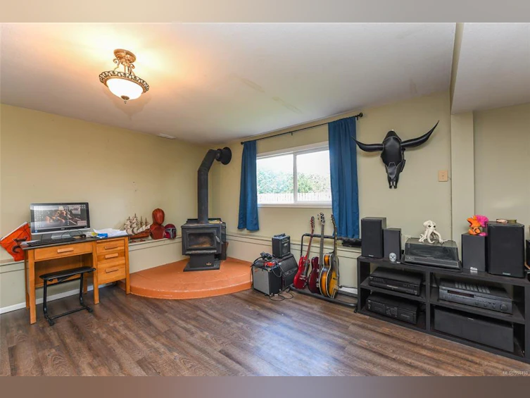 4650 Gail Crescent, Courtenay, BC, V9N 5Y4 - 40