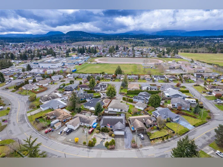 756 Forsyth Avenue, Parksville, BC, V9P 1E5 - 39