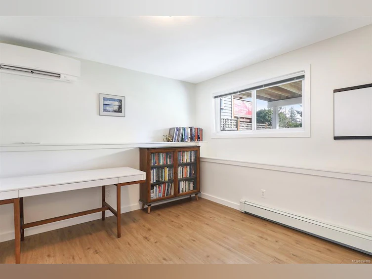 2285 Robb Avenue, Comox, BC, V9M 1J2 - 20
