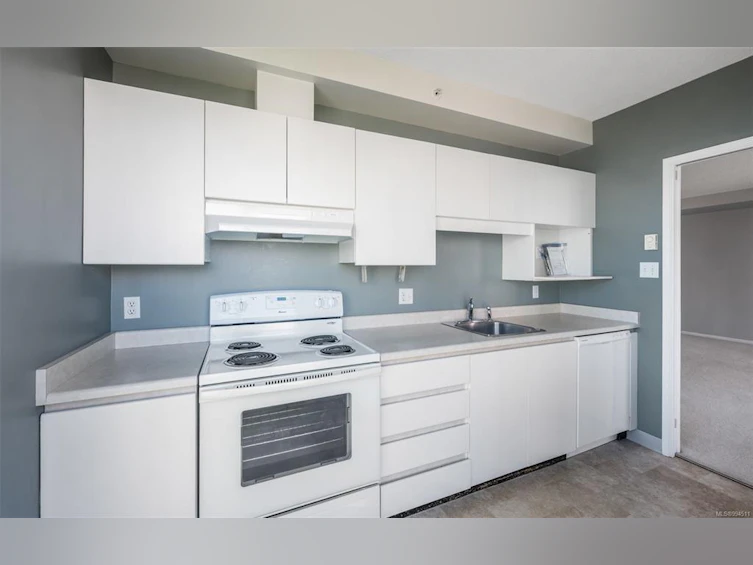 803-1010 View Street, Victoria, BC, V8V 4Y3 - 13