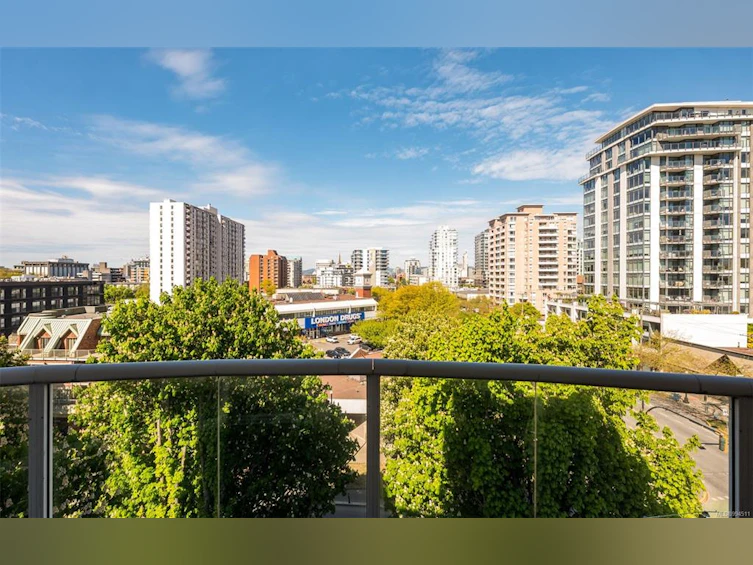 803-1010 View Street, Victoria, BC, V8V 4Y3 - 18