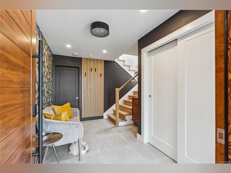 3460 Carter Drive, Saanich, BC, V8P 4T9 - 5