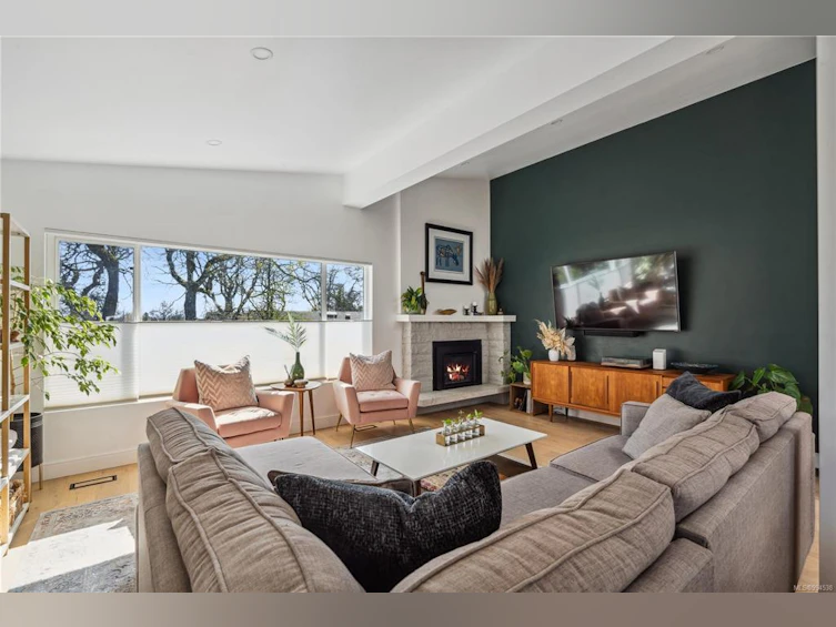 3460 Carter Drive, Saanich, BC, V8P 4T9 - 11