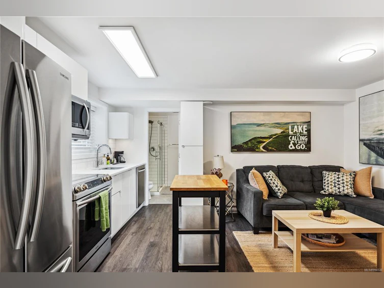 3460 Carter Drive, Saanich, BC, V8P 4T9 - 48