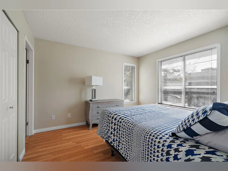205-832 Fisgard Street, Victoria, BC, V8W 1S1 - 12