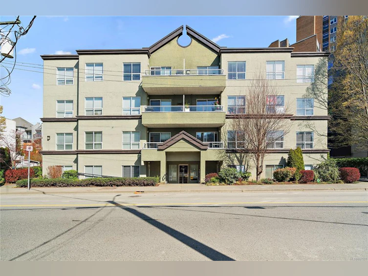 205-832 Fisgard Street, Victoria, BC, V8W 1S1 - 21