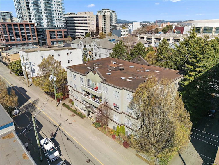 205-832 Fisgard Street, Victoria, BC, V8W 1S1 - 24