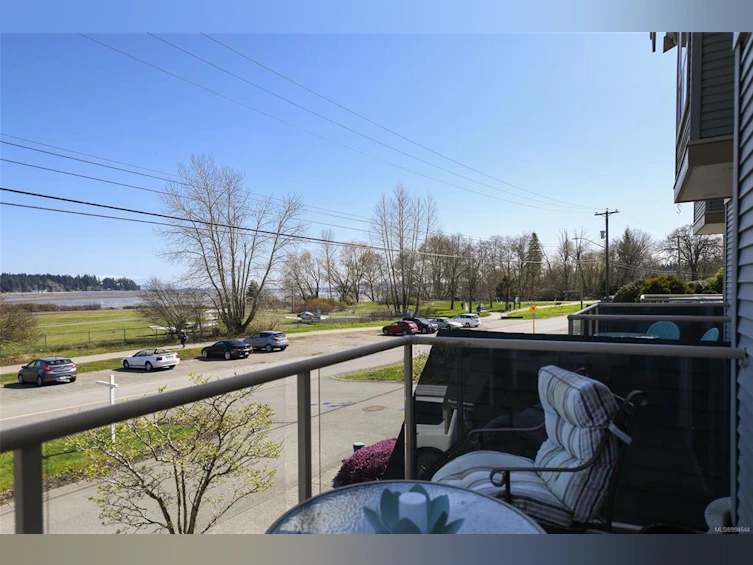 3-2475 Mansfield Drive, Courtenay, BC, V9N 2M2 - 4