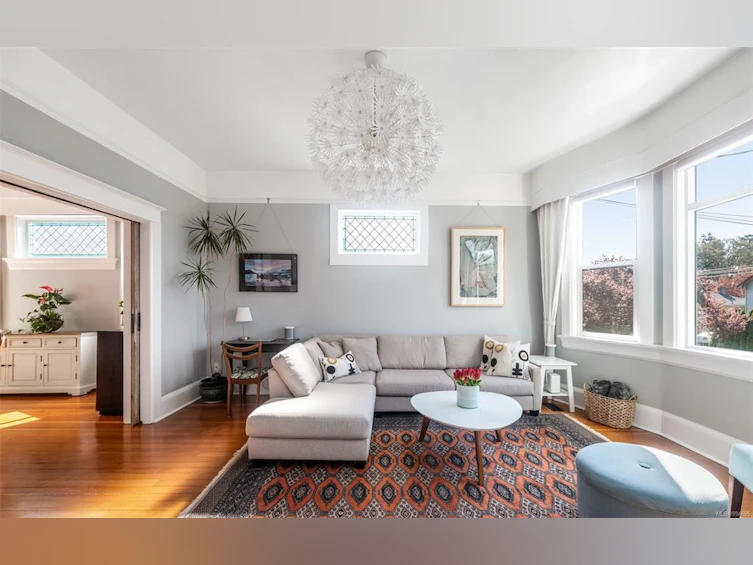 1330 Haultain Street, Victoria, BC, V8R 2J5 - 2