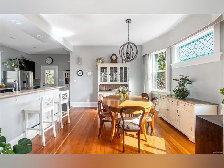 1330 Haultain Street, Victoria, BC, V8R 2J5 - 6