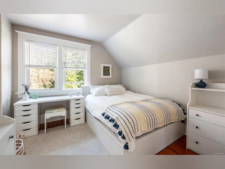 1330 Haultain Street, Victoria, BC, V8R 2J5 - 15