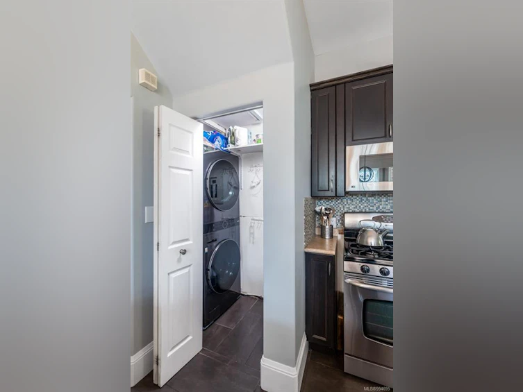 1330 Haultain Street, Victoria, BC, V8R 2J5 - 20