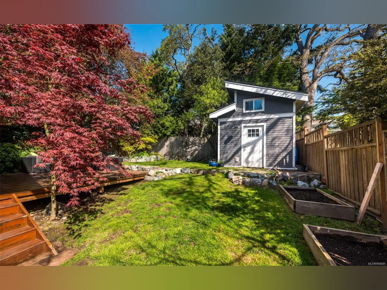 1330 Haultain Street, Victoria, BC, V8R 2J5 - 25