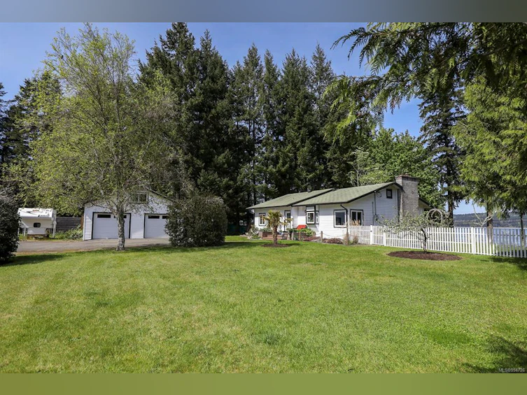 7410 Yake Road, Fanny Bay, BC, V0R 1W0 - 33