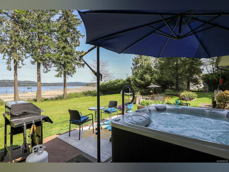 7410 Yake Road, Fanny Bay, BC, V0R 1W0 - 43