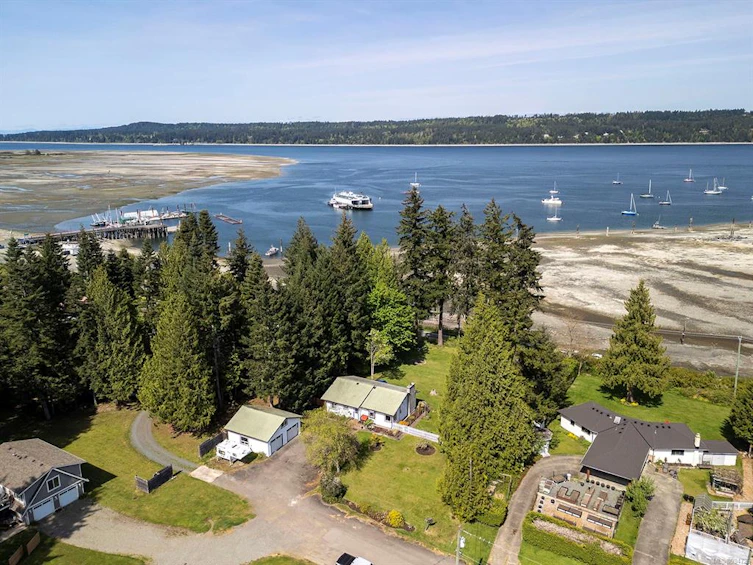 7410 Yake Road, Fanny Bay, BC, V0R 1W0 - 15