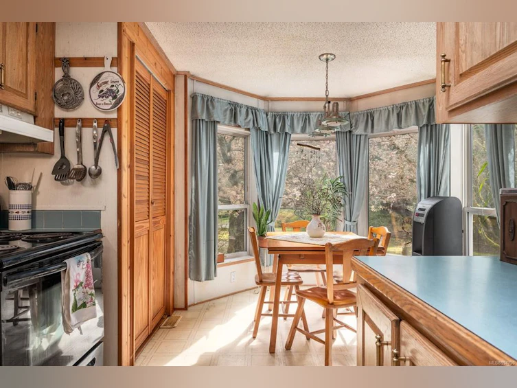 8352 Bayview Park Drive, Nanaimo, BC, V0R 2H0 - 16
