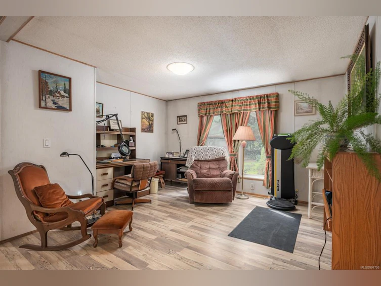 8352 Bayview Park Drive, Nanaimo, BC, V0R 2H0 - 19