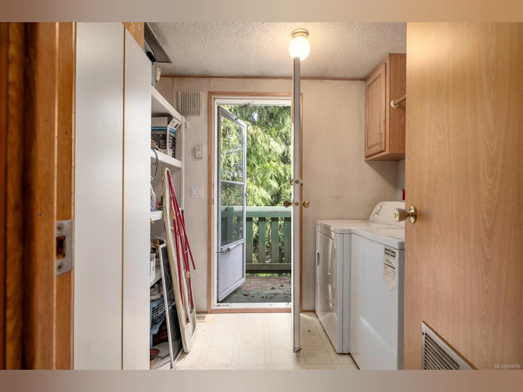 8352 Bayview Park Drive, Nanaimo, BC, V0R 2H0 - 23