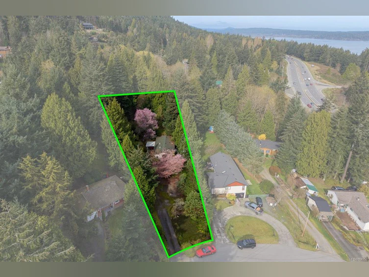 8352 Bayview Park Drive, Nanaimo, BC, V0R 2H0 - 33