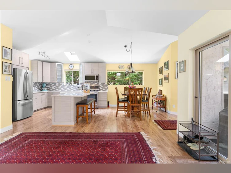 618 South Road, Gabriola Island, BC, V0R 1X4 - 11