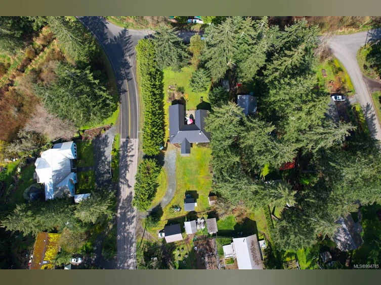 618 South Road, Gabriola Island, BC, V0R 1X4 - 37