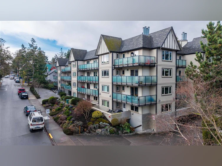 101-1436 Harrison Street, Victoria, BC, V8S 3S2 - 37