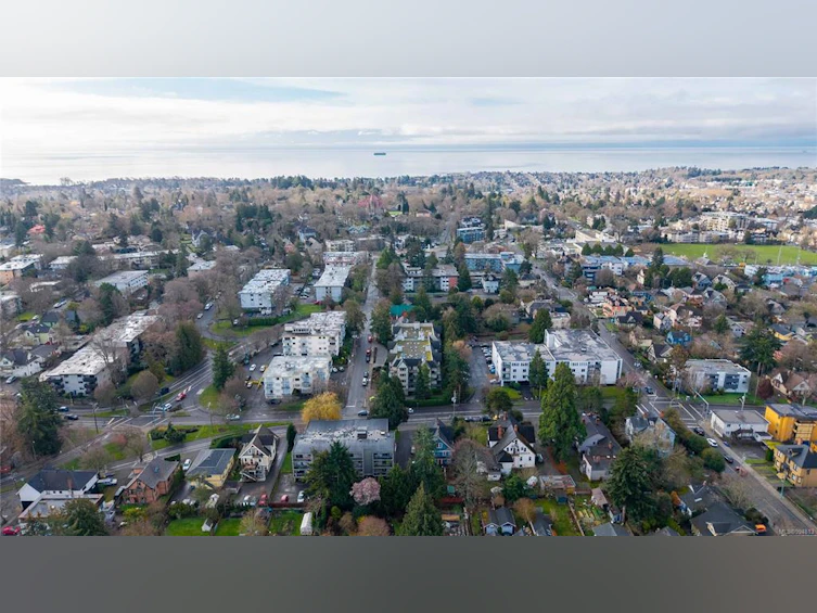 101-1436 Harrison Street, Victoria, BC, V8S 3S2 - 42
