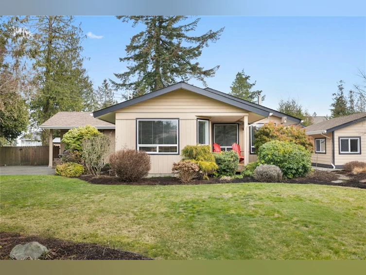 852 Breakwater Road, French Creek, BC, V9P 1Z8 - 15