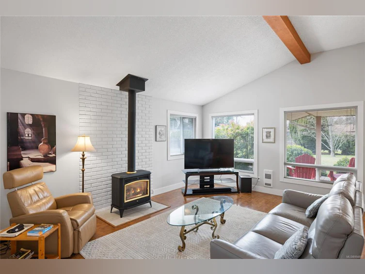852 Breakwater Road, French Creek, BC, V9P 1Z8 - 19