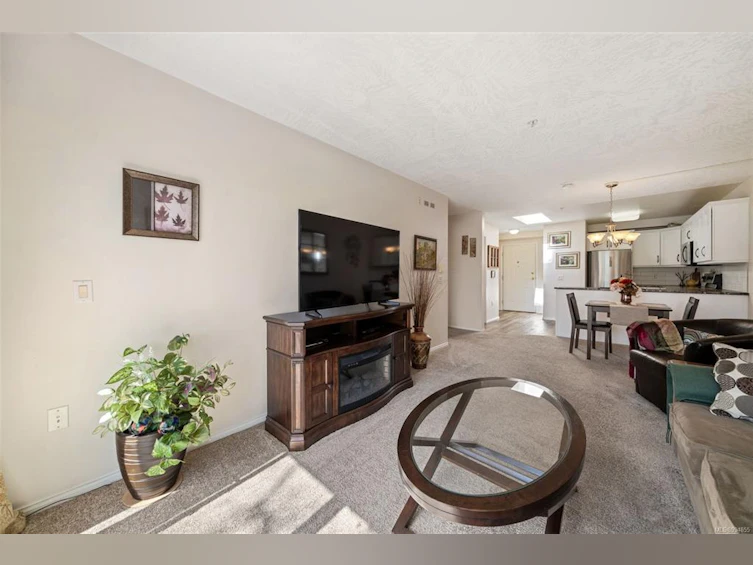 309-1485 Garnet Road, Saanich, BC, V8P 5T5 - 17