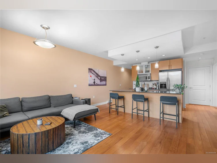 306-3614 Richmond Road, Saanich, BC, V8P 4R5 - 7