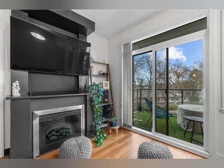 306-3614 Richmond Road, Saanich, BC, V8P 4R5 - 17