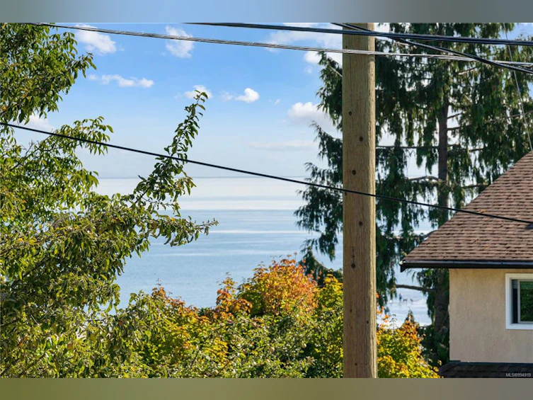 283 Dogwood Street, Parksville, BC, V9P 1E1 - 4