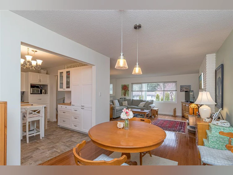 209 Lions Way, Ladysmith, BC, V9G 1N1 - 4