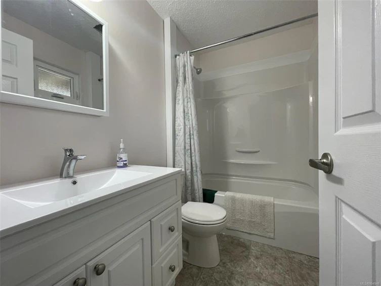 2425 9th Avenue, Port Alberni, BC, V9Y 2N2 - 12