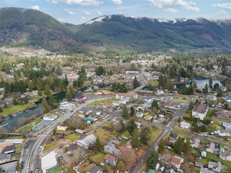 73 Lakeview Avenue, Lake Cowichan, BC, V0R 2G0 - 42