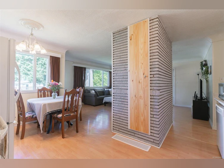 2413 14th Avenue, Port Alberni, BC, V9Y 2Y1 - 8