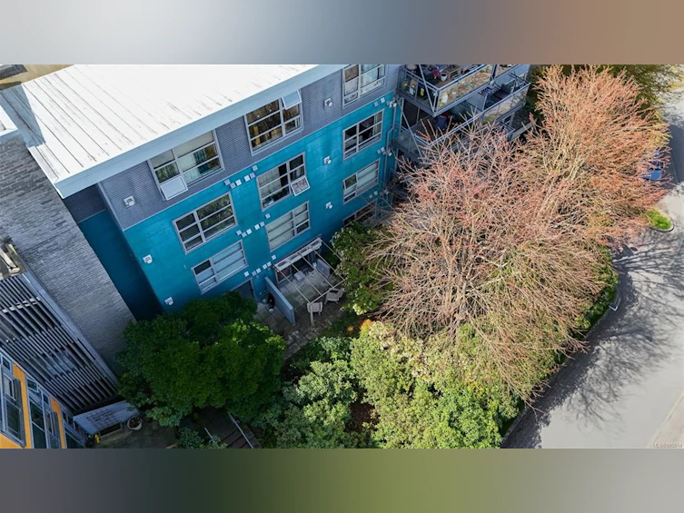 103-90 Regatta Landing, Victoria, BC, V9A 7R2 - 4