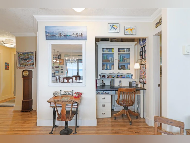 5614 S Island Highway, Union Bay, BC, V0R 3B0 - 9