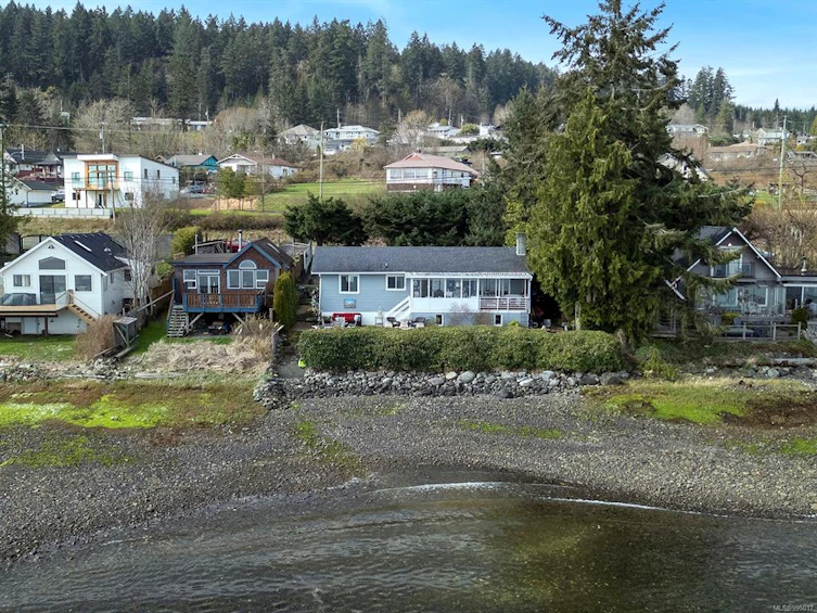 5614 S Island Highway, Union Bay, BC, V0R 3B0 - 13