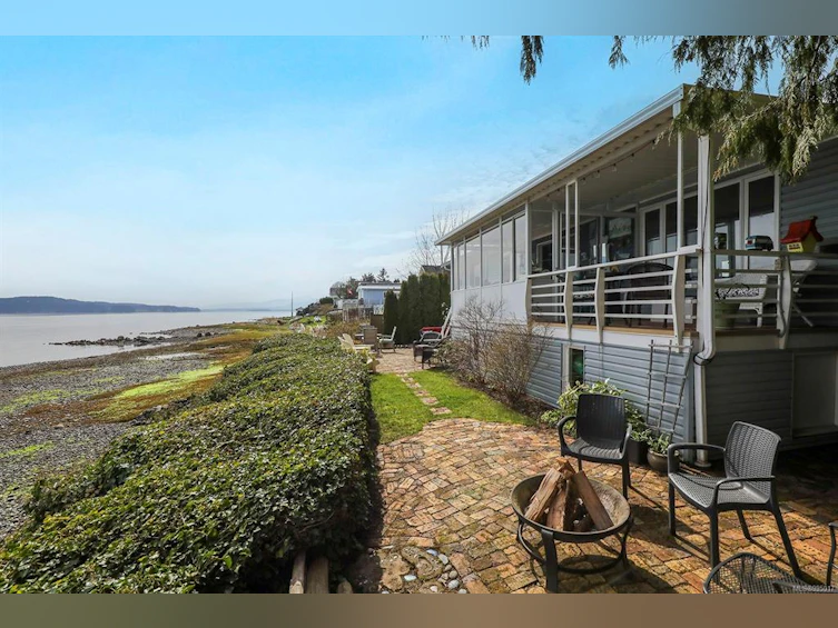 5614 S Island Highway, Union Bay, BC, V0R 3B0 - 52