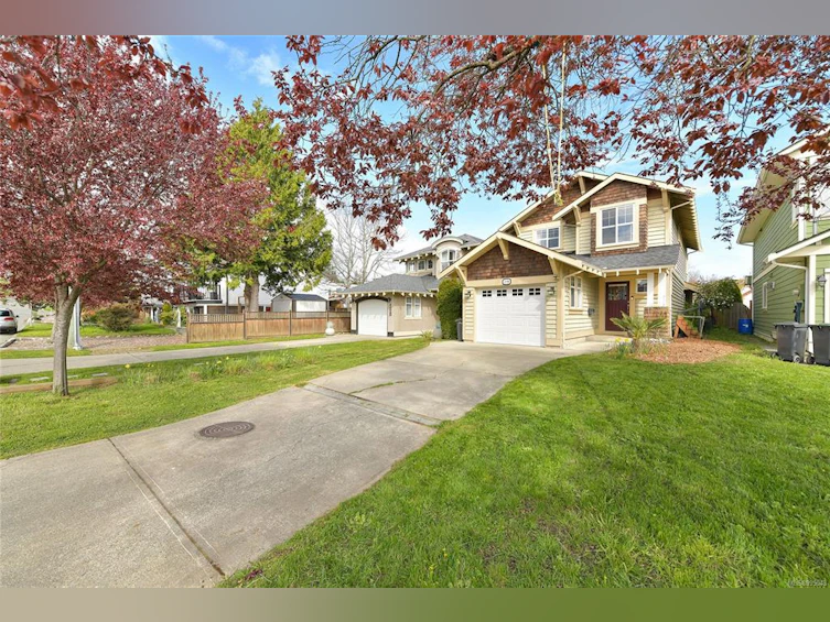 A-489 Foster Street, Esquimalt, BC, V9A 6R6 - 2
