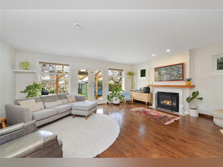 A-489 Foster Street, Esquimalt, BC, V9A 6R6 - 3