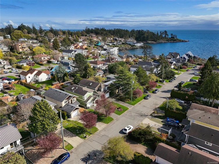 A-489 Foster Street, Esquimalt, BC, V9A 6R6 - 63
