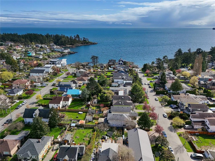 A-489 Foster Street, Esquimalt, BC, V9A 6R6 - 68