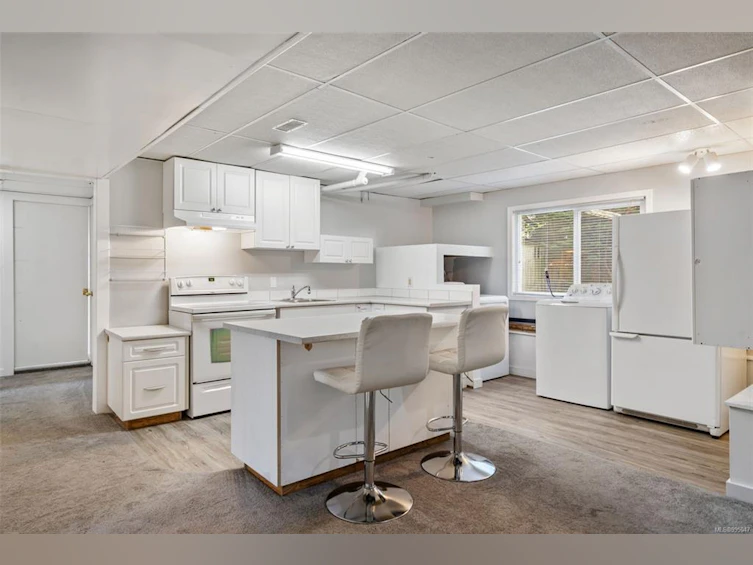 2437 Sooke Road, Colwood, BC, V9B 1Y1 - 22