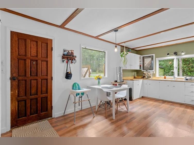 577 Wildwood Crescent, Gabriola Island, BC, V0R 1X4 - 6